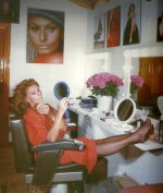 Sophia-Loren-Feet-688277.jpg