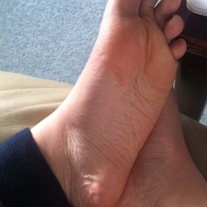My ticklish toes do love a good foot rub ;)