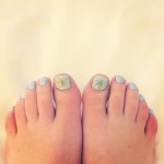 Lucy-Hale-Feet-1268407.jpg