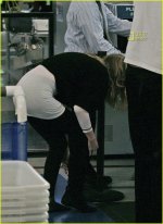 EllenPompeo01_123_100lo.jpg