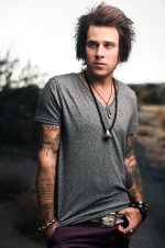 Ryan Cabrera sexy.jpg