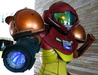 metroid-costume.jpg