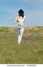 Croptop brunette barefoot in jeans 3.jpg