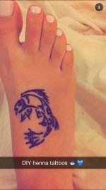 Victoria-Justice-Feet-1866617.jpg