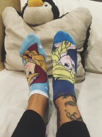 christina-perri-felfie-foot-selfie-instagram.png