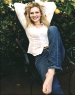 Kirsten-Dunst-Feet-529233.jpg