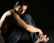 Antonio Sabato Jr feet 1.jpg