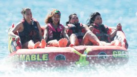 Rihanna-Feet-1814756.jpg