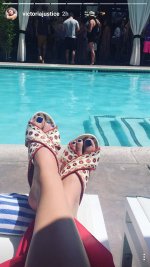 Victoria-Justice-Feet-2727937.jpg