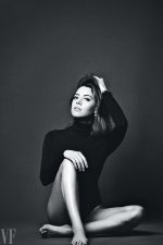 Aubrey-Plaza-Feet-2852763.jpg