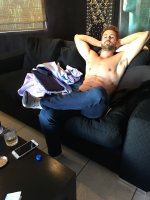 Nick-Viall-feet-0.jpg