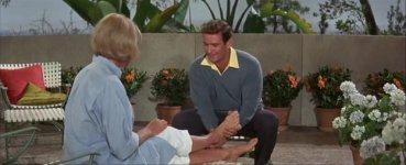 Doris-Day-Feet-3.jpg