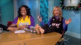 Elisabeth-Hasselbeck-Feet-2.jpg