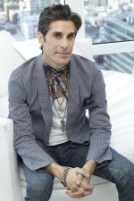 Perry Farrell 1.jpg