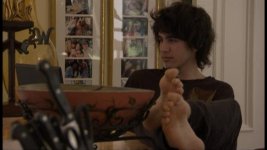 Nick Simmons Barefoot2.jpg