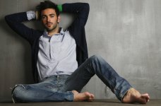 Marco-Mengoni-Feet-3232335.jpg