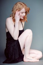 Emily-Beecham-Feet-2343089.jpg