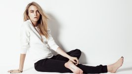 Cara-Delevingne-Feet-2098190.jpg