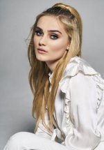 Meg Donnelly (03).jpg