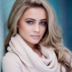 Josephine Langford (03).jpg