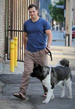 Henry-Cavill-Feet-3410193.jpg