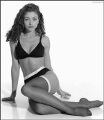 Rebecca-Gayheart-Feet-157343.jpg