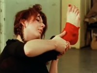 Kate-Bush-Feet-3697699.jpg