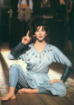 Kate-Bush-Feet-2221891.jpg