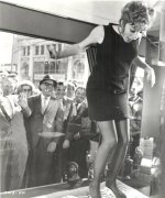 Shirley-MacLaine-Feet-335344.jpg