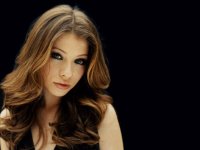 Michelle-Trachtenberg-12.JPG