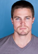 Stephen Amell 1.jpg