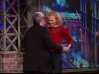 NKidman.Leno.01.14.03.DivX_frame_002.jpg