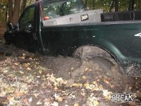 mud bogging.jpg