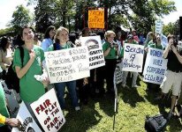 protester protesting sexisim protesters.jpg