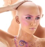 bald_female_models_9.jpg