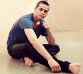 Dylan O'Brien sole showerroom.jpg