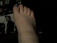 luzs cute foot.jpg