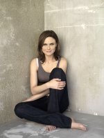 emilydeschanel10.jpg