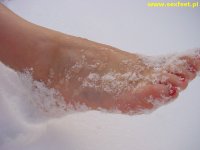 feetsnow013.jpg