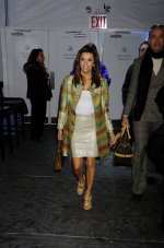 03967_Eva_Longoria_Parker_backstage_in_the_W_Lounge_CELEBUTOPIA_ISA_02_122_86lo.jpg