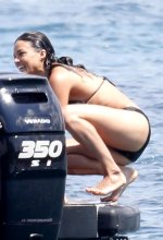 Michelle-Rodriguez-Feet-1378659.jpg