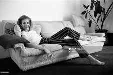 Vanessa-Redgrave-Feet-5517373.jpg