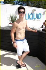 David Henrie 5.jpg