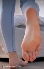 feetandlegs.png