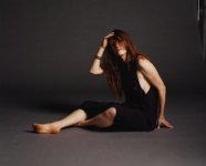 julianne-moore-feet-i14.jpg