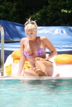 Brooke-Hogan-Feet-965419.jpg