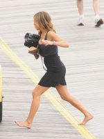 jennifer-aniston-feet-on-road.jpg