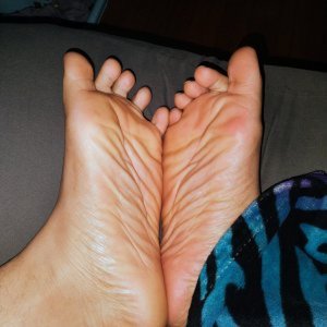 Birthday feet