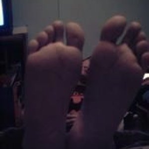 amber's feet