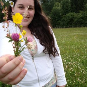 here, have some flowers :)

in a field in Germany <3